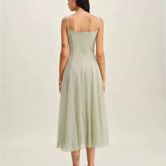 Green A-Line Slip Pleated Midi Dress - Picture 6 of 9